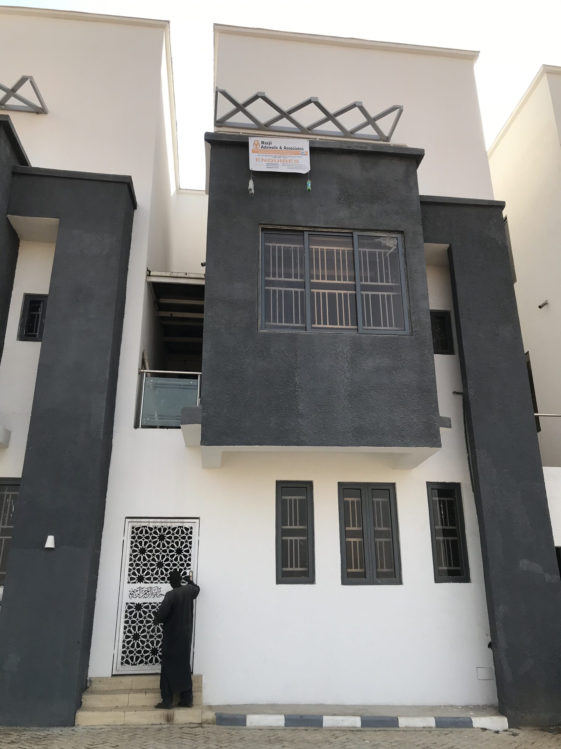 Four bedroom terrace duplex house for sell