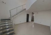 5 BEDROOM TERRACE DUPLEX