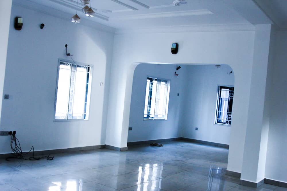 Spacious 4 bedroom duplex with bq for sale in estate at Gwarimpa