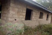 12 numbers studio flat at Ikire (Close to Uniosun campus)