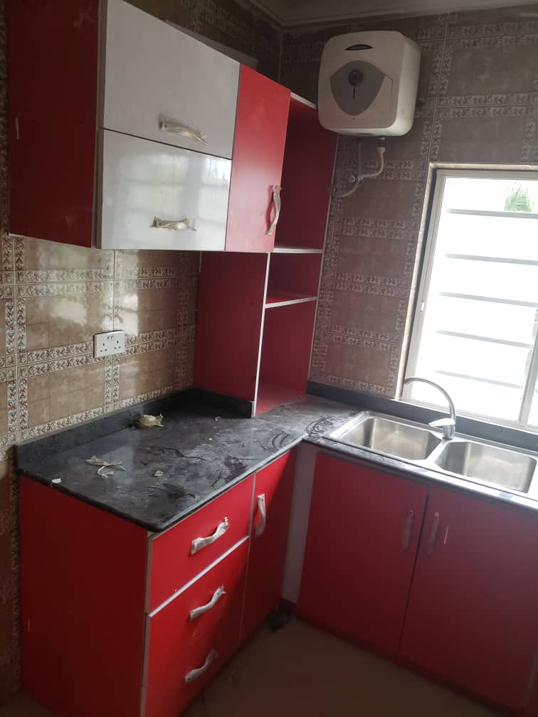 3BEDROOM SEMI DETACHED BUNGALOW SELLING AT LEKKI FOR 10M