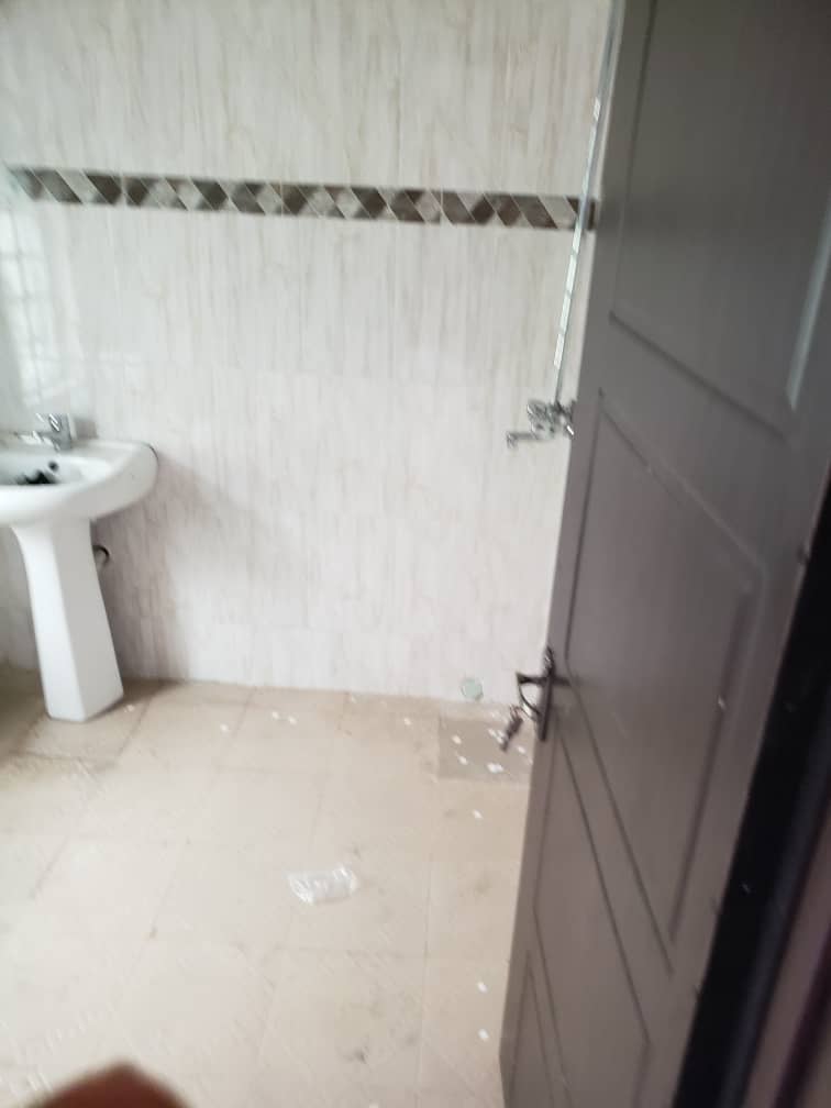 3BEDROOM SEMI DETACHED BUNGALOW SELLING AT LEKKI FOR 10M
