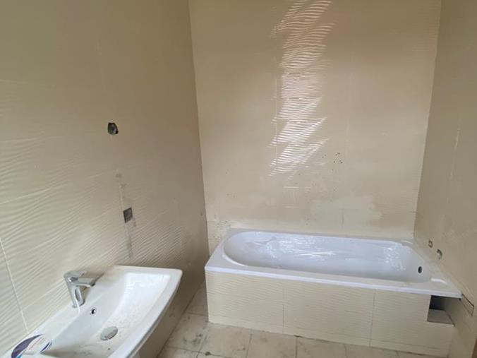 Very Clean 2 bedroom flat apartment