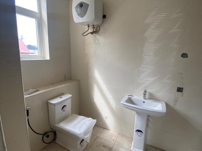 Very Clean 2 bedroom flat apartment