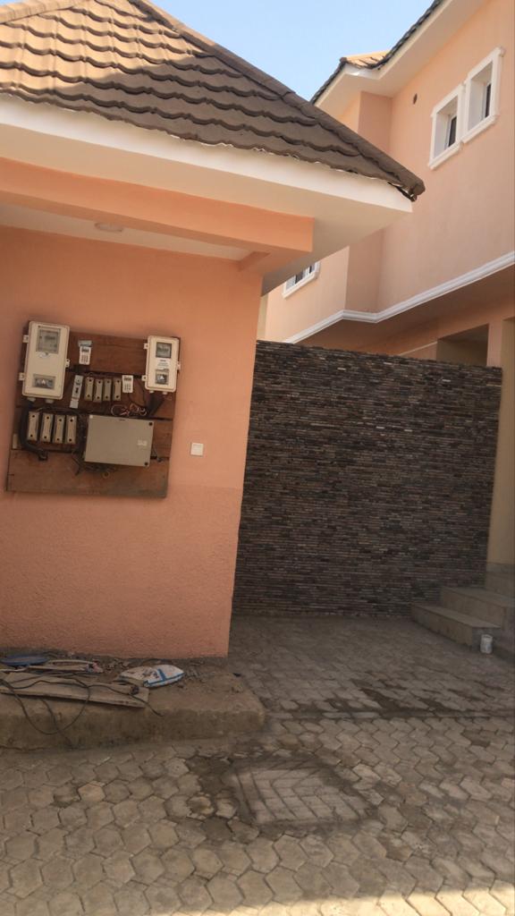 Semi detached duplex