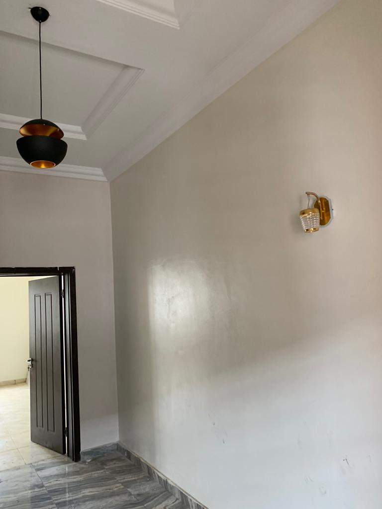 Spacious luxury 5 bedrooms terrrace house on 3 floors