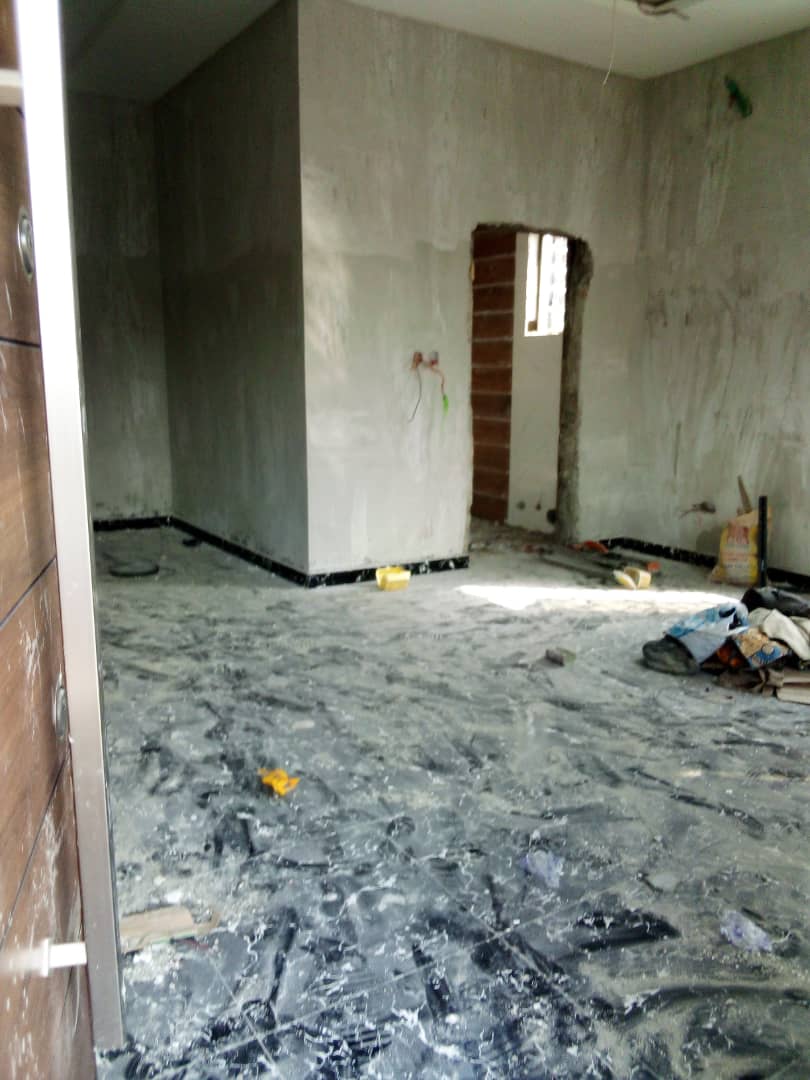 5 bedroom fully detached duplex with Bq