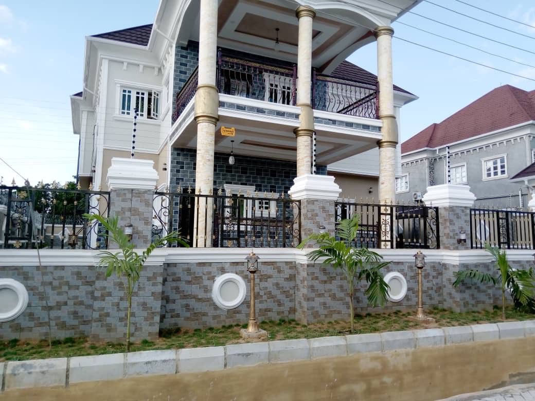 Detached Duplex