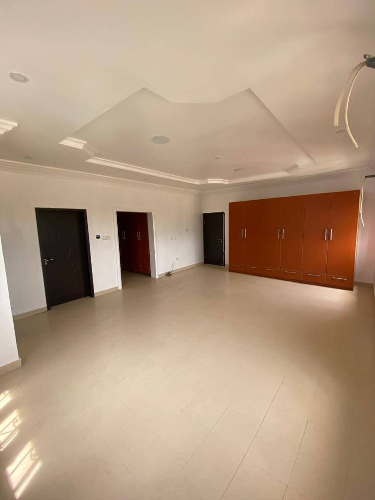 FOR SALE – 5 Bedroom Fully Detached House plus BQ at Lekki county Homes, Megamound, Lekki (Call – 09078826241)