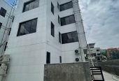 6 Bedroom Fully Detached Houses