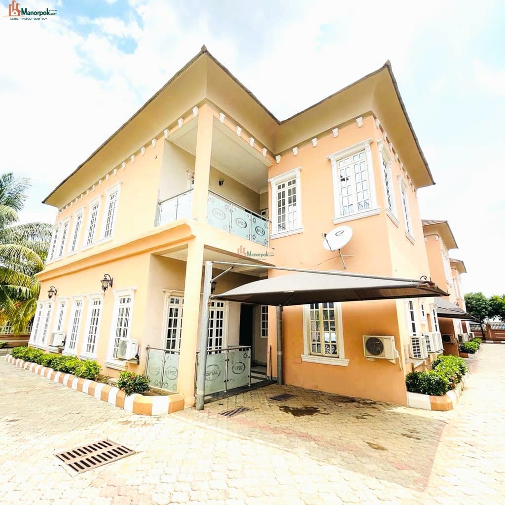 EXQUSITE 6 UNIT 4 BEDROOM SEMI DETACHED DUPLEX WITH A BQ