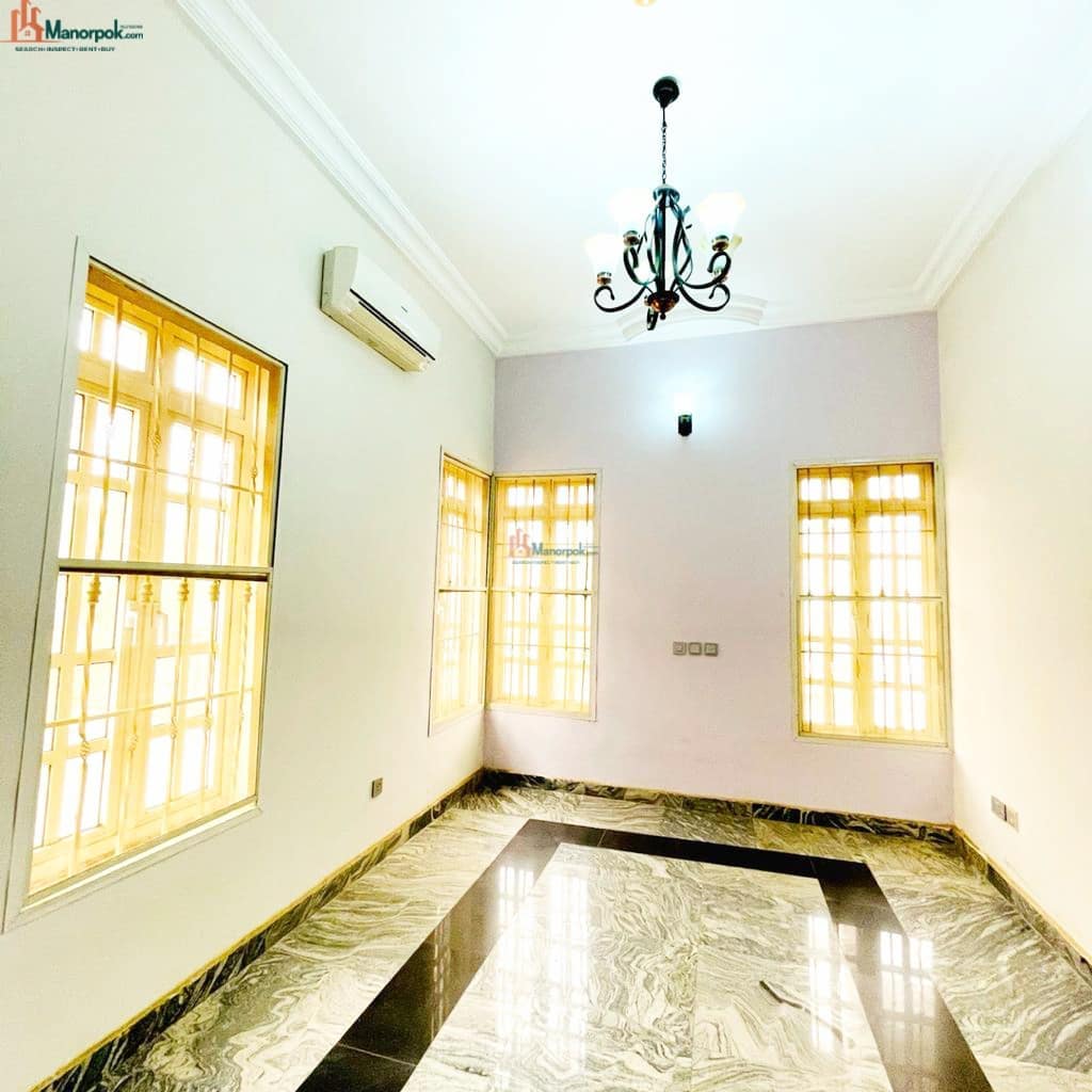 EXQUSITE 6 UNIT 4 BEDROOM SEMI DETACHED DUPLEX WITH A BQ