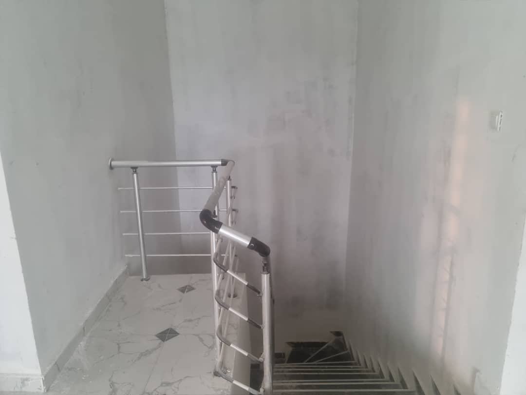 Exquisitely Built 4 Bedroom Terraced Duplex, off Chevron Toll Gate Lekki. Pay And Pack In