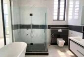 Hotel for sale in Nibo Awka Location: behind government lodge,A Awka. No of rooms: 118. Land size: 24plots. price: 500m*..pictures👇👇👇
