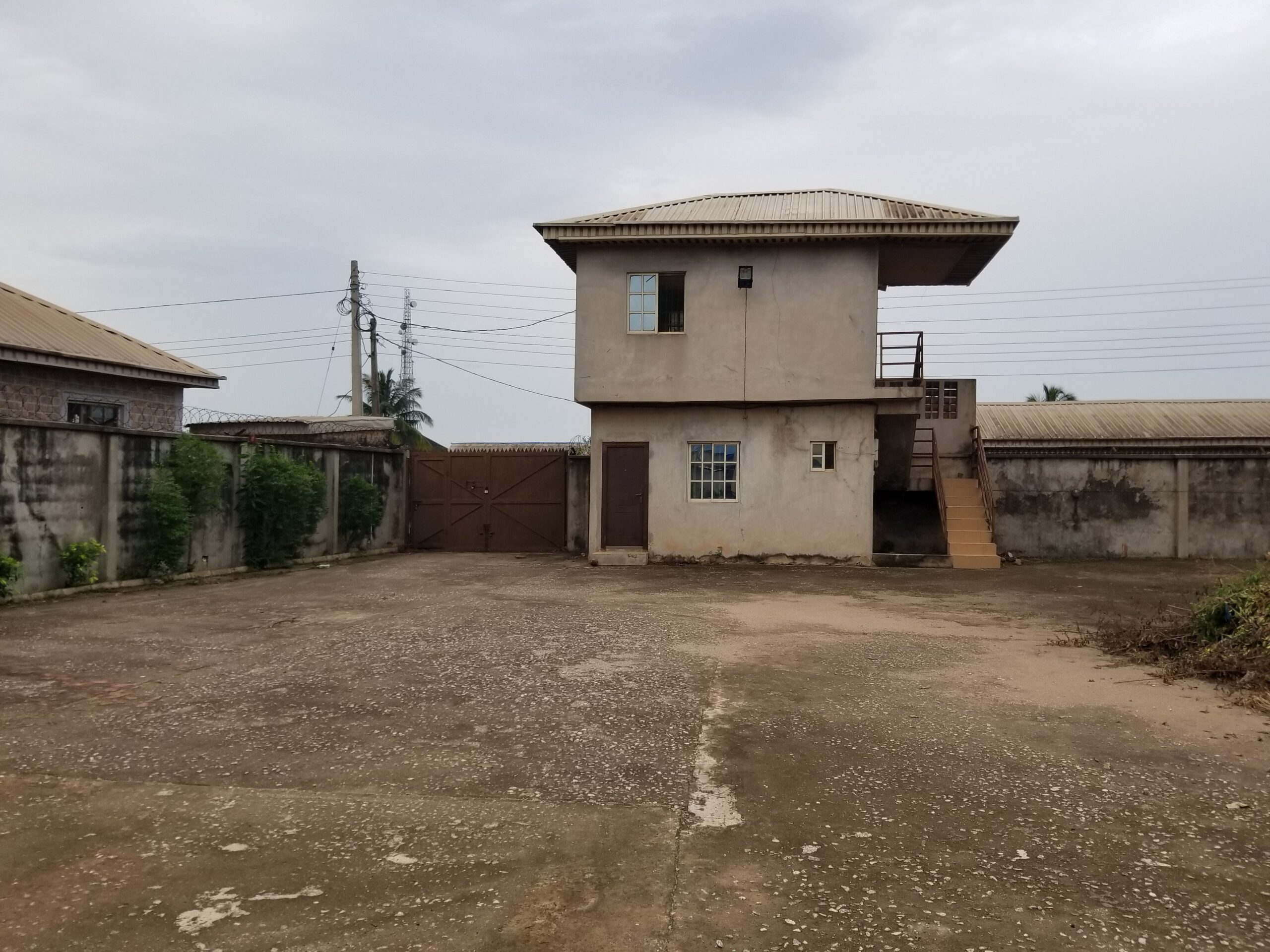 Warehouse for lease at Gasline sango Ota ogun state