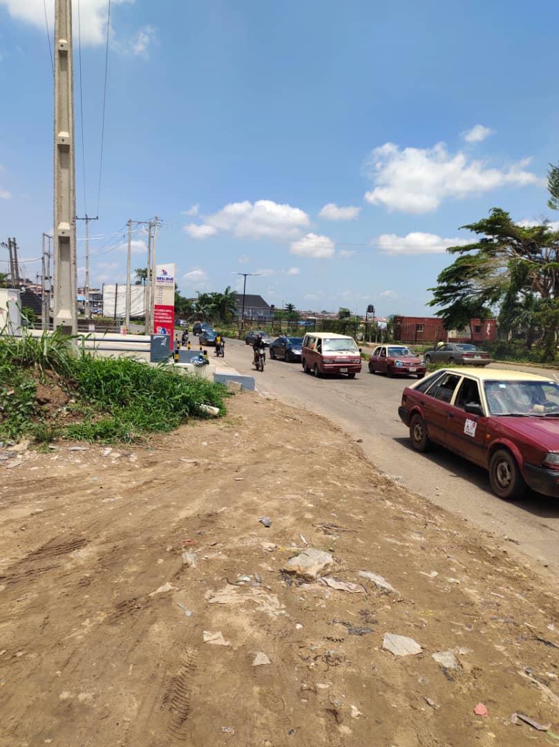 A BARE LAND MEASURING 1800 SQUARE METERS OF COMMERCIAL PROPERTY AT SAMONDA ROAD BESIDES GAS LAND VENTURA IBADAN 160M ASKING