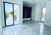 Exquisite 5bedrooms Fully Detached Duplex