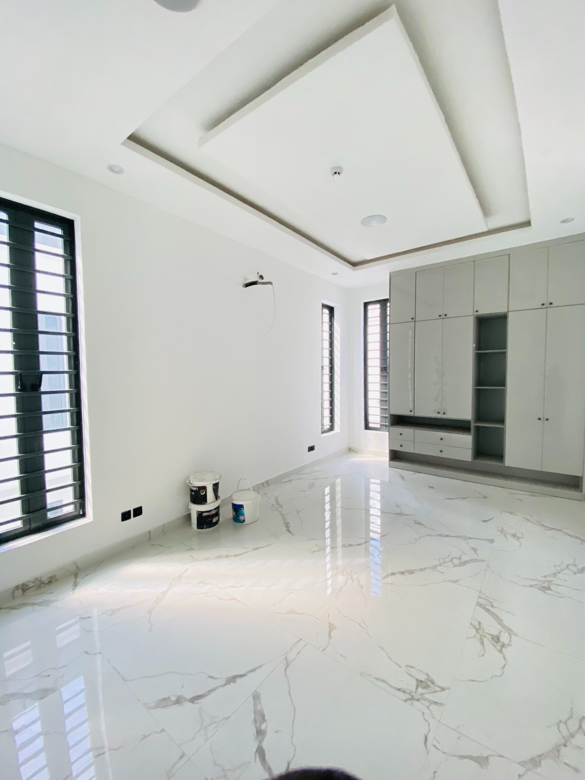 Well Built 5bedrooms Detached Duplex.