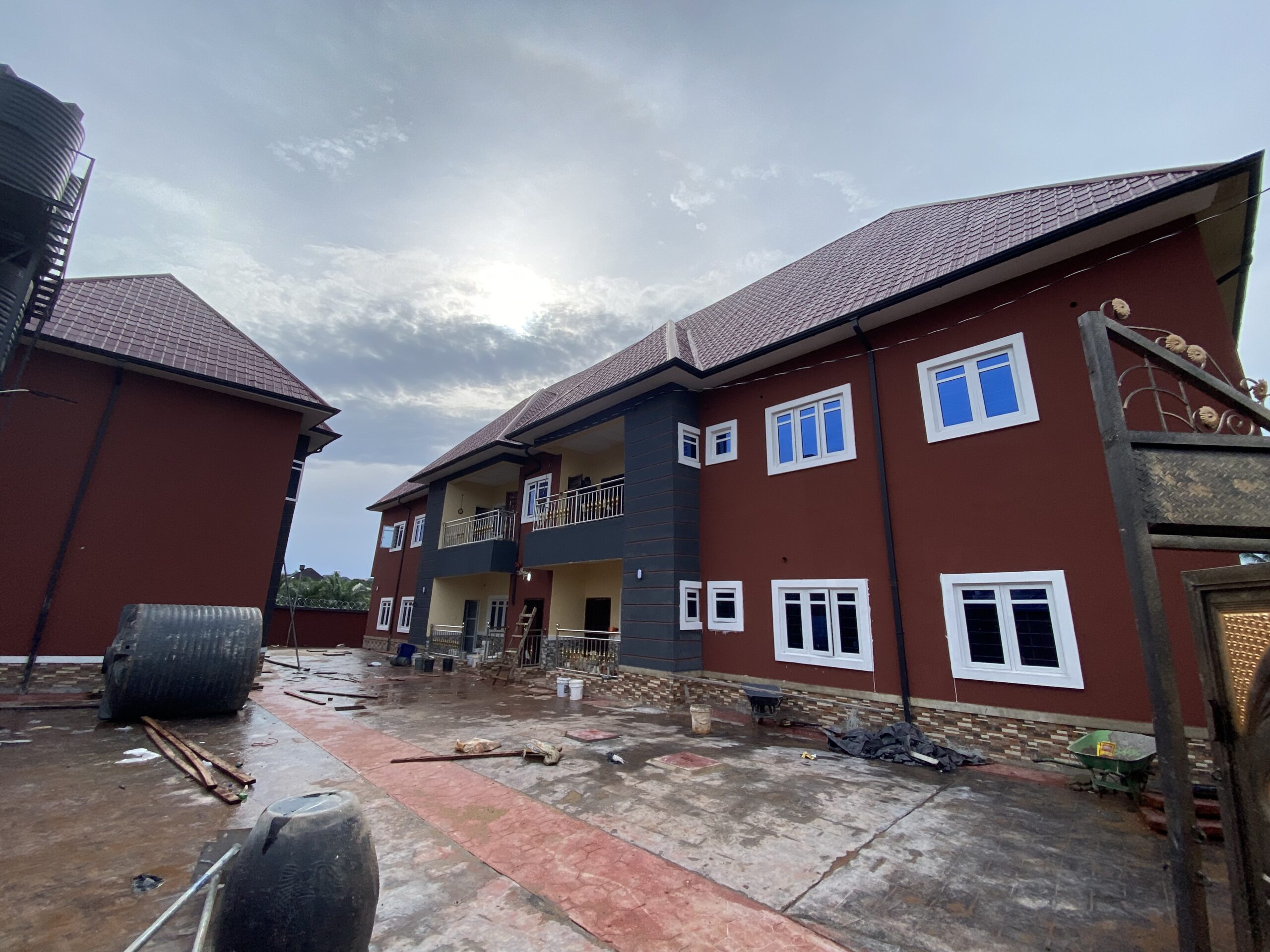 One and Three Bedroom Flat at Government House Awka Anambra State From Kruz Enterprise ( Celebrity Agent in Awka )
