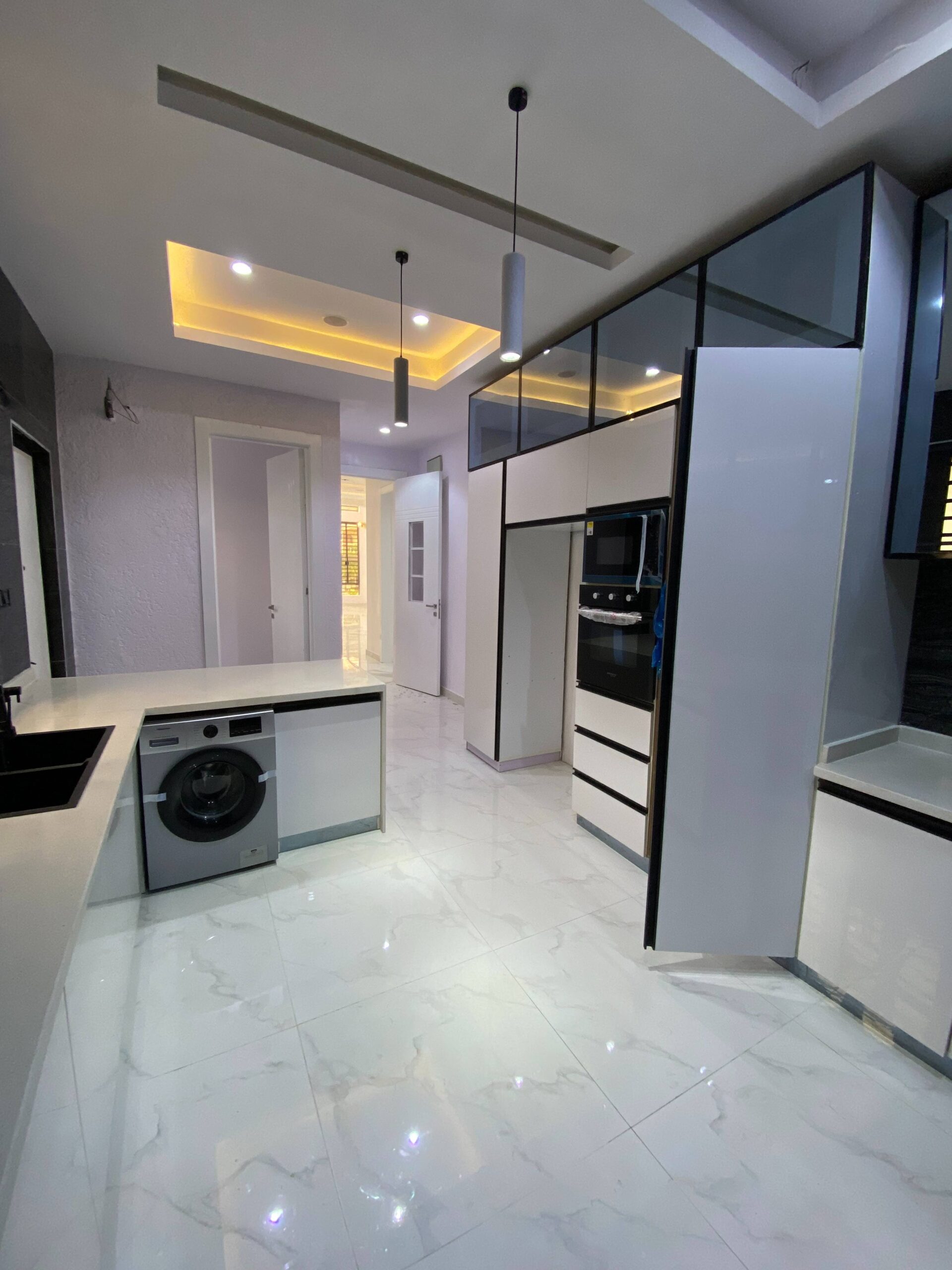 Beautifully Built 5 Bedrooms Detached Duplex