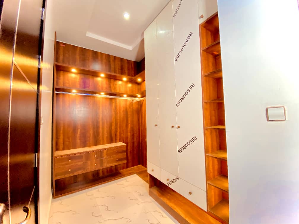 #7000000 discount on 4bedroom terrace duplex