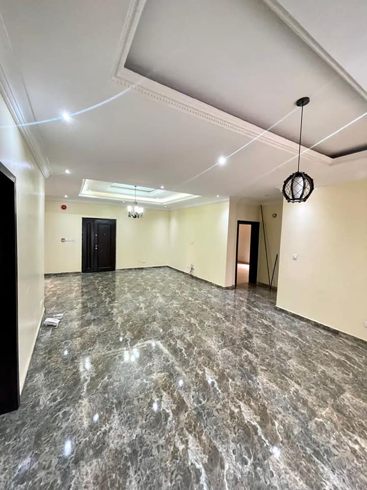 3 Bedroom Apartment. in a well-serviced and maintained estate within Parkview Estate for Rent