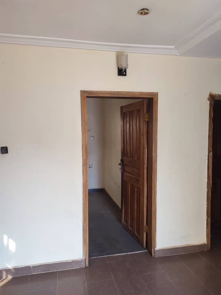 Luxury Two Bedroom Flat For Rent