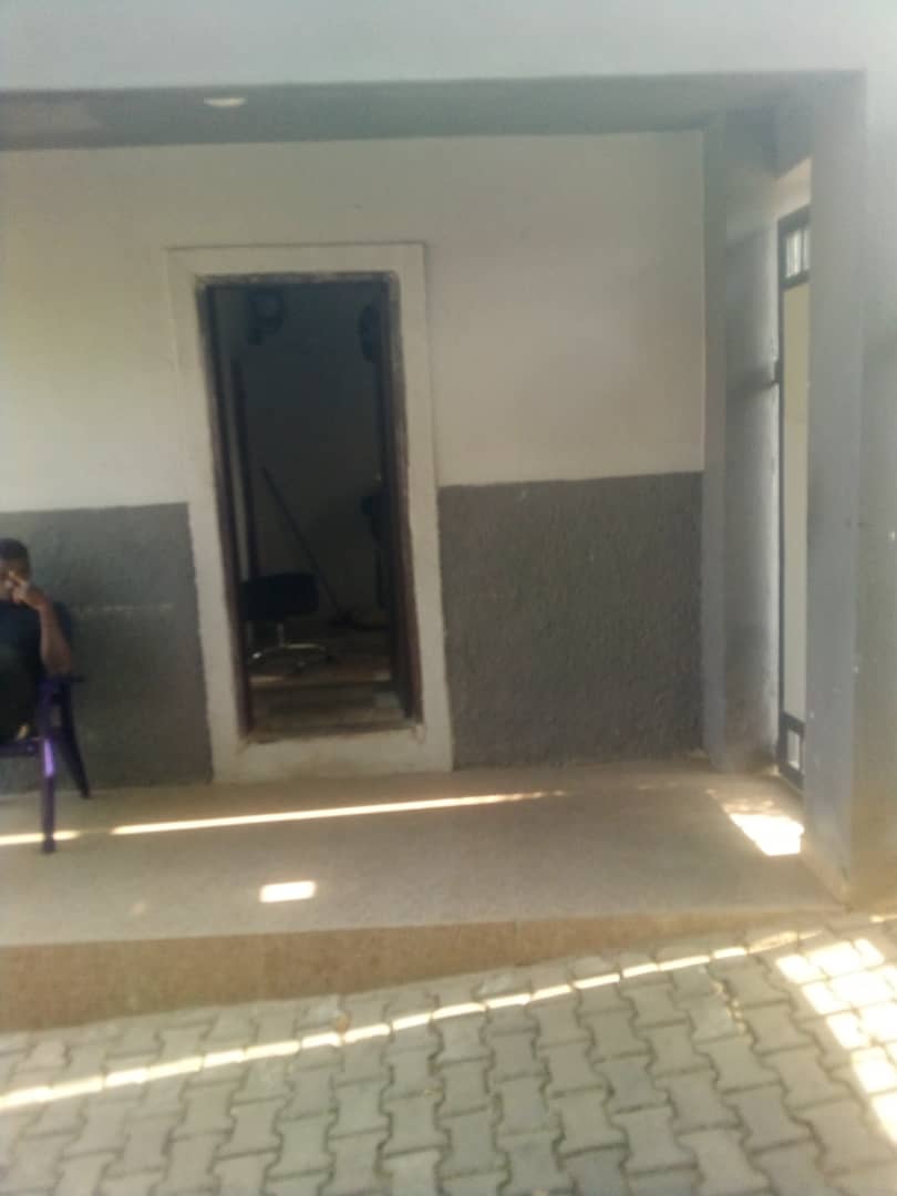 For lease 11bedroom duplex