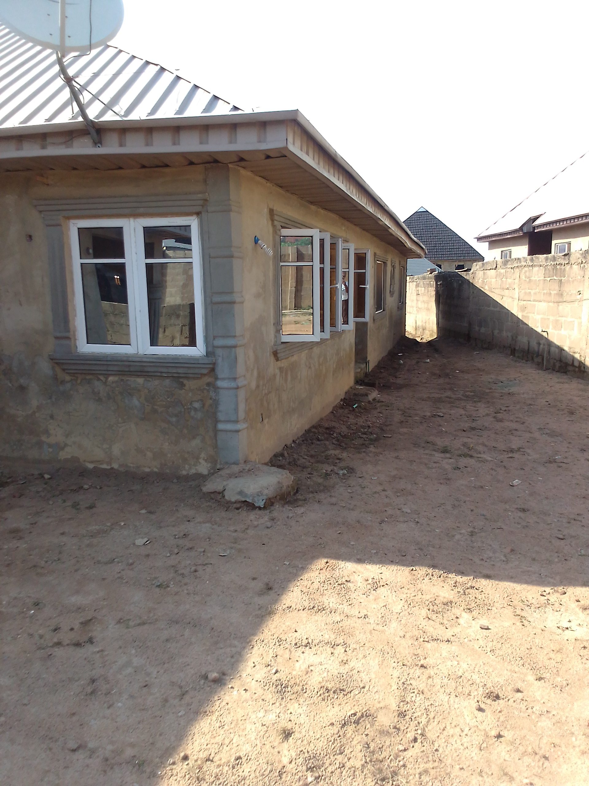 A fully built new bungalow at oluwo area, egbeda