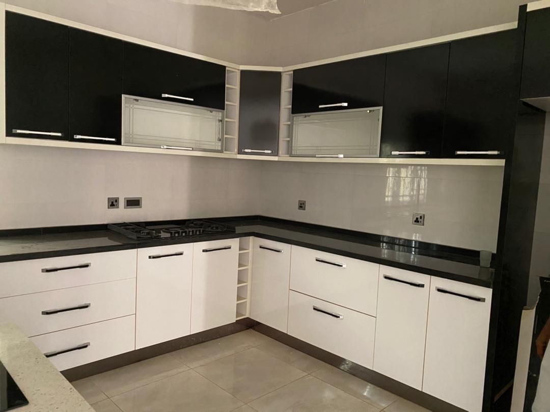 4 Bedroom Fully Furnished Semi Detached Duplex