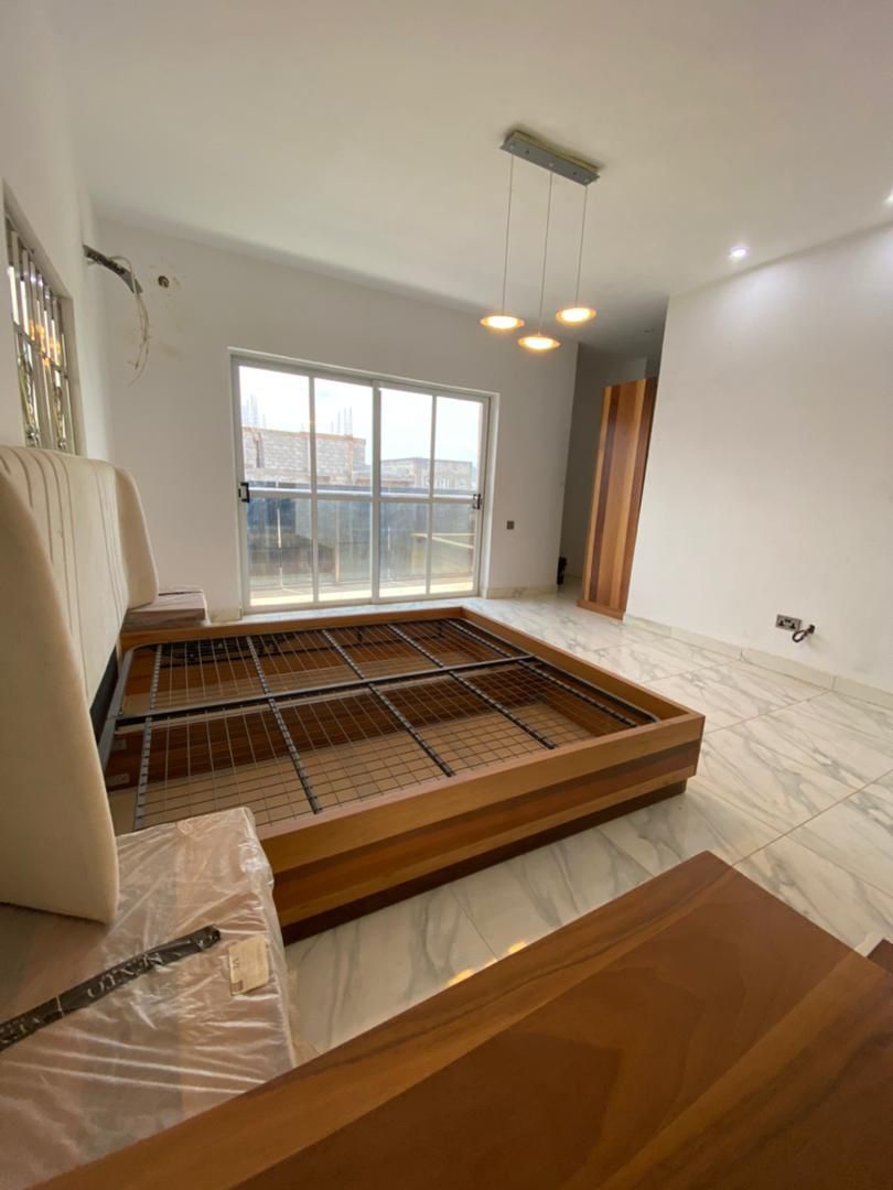4 Bedroom Fully Furnished Semi Detached Duplex