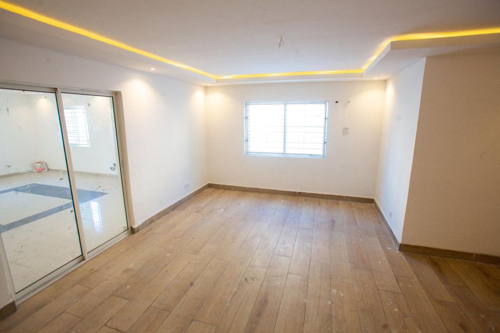 2 Units semi-detached 4 bedroom terraces with Bq