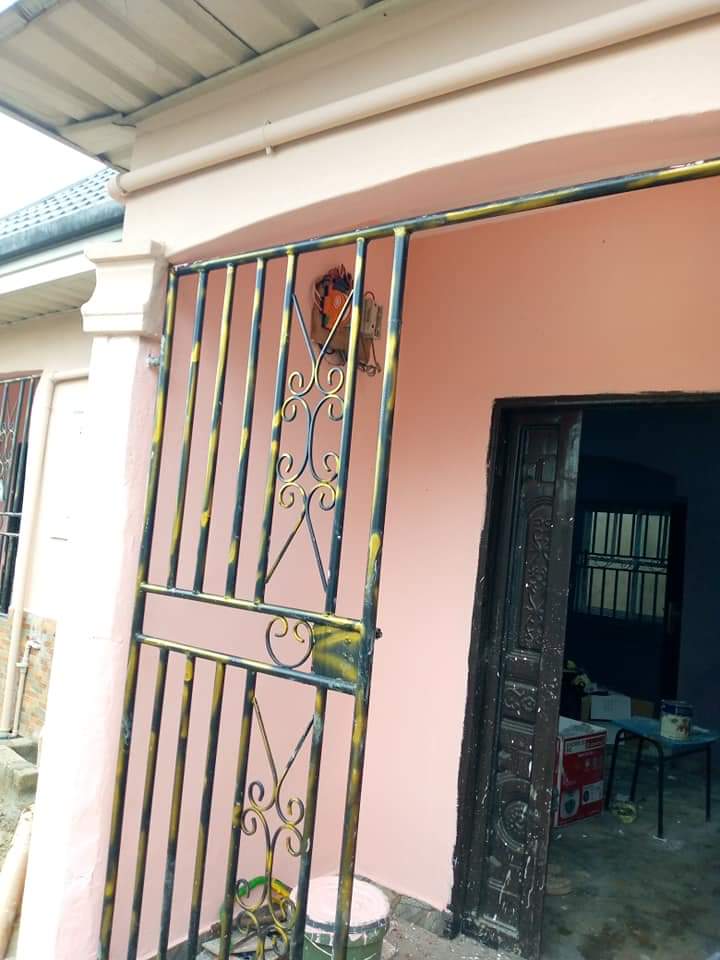 Semi-detached 1bedroom apartment
