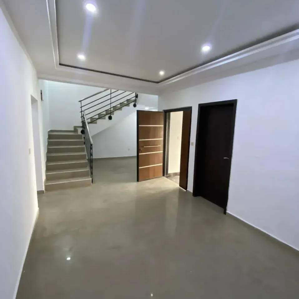 Newly built 2bedroom apartment