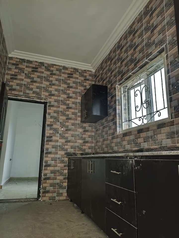 1bedroom semi-detached