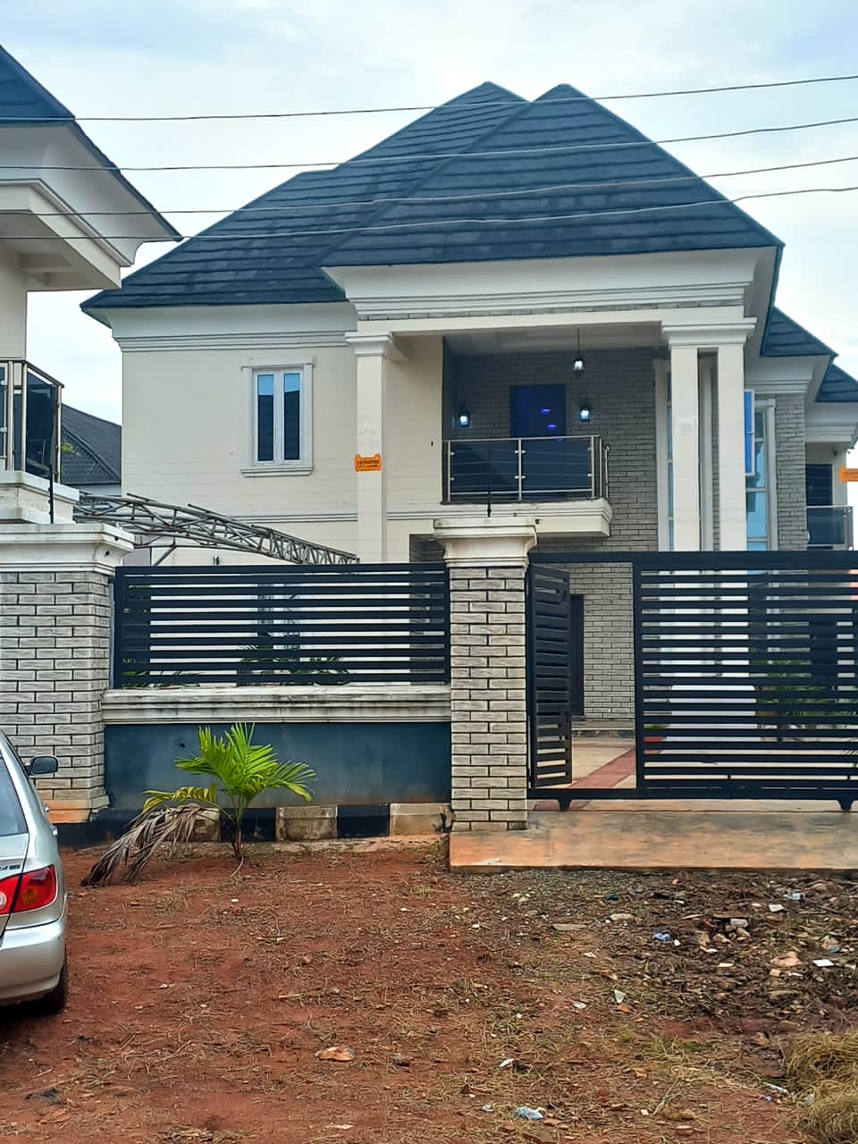 5 bedroom ensuite duplex