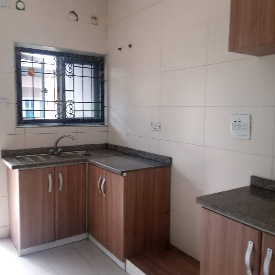 Newly built and well maintained 2bedroom