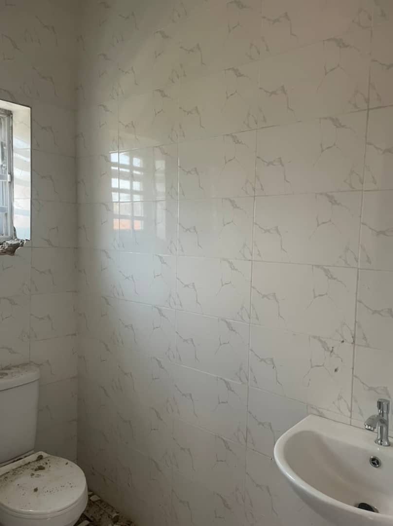 Ensuite 3 bedroom flat
