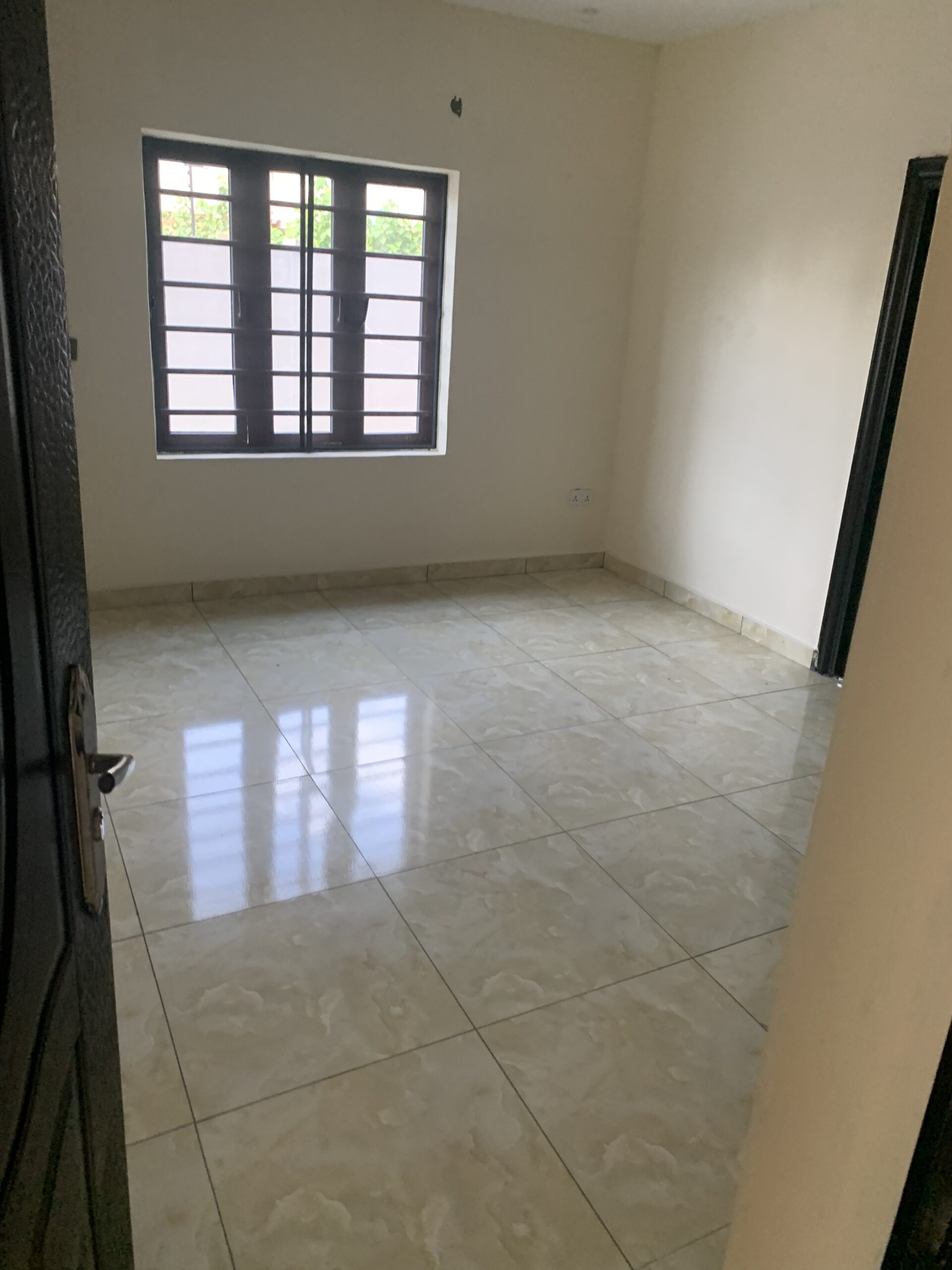New 3 Bedroom Suite Apartment