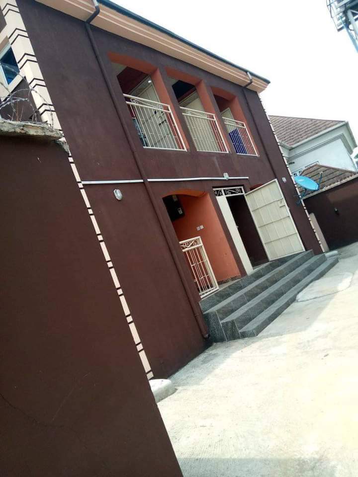 Sharp 1bedroom semi-detached
