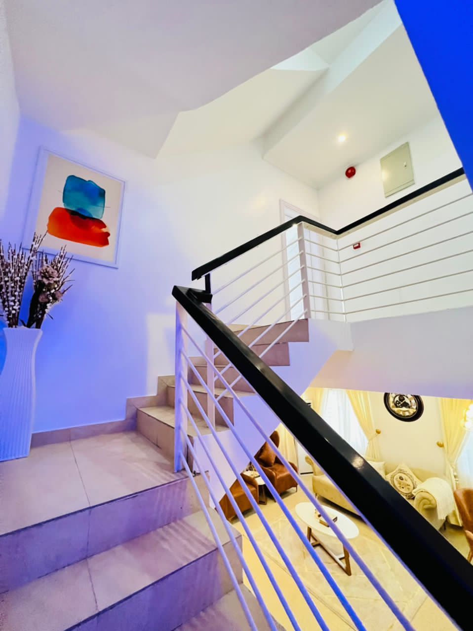 Shortlet Service Apartment in an Exotic Villa at Admiralty way (Call 08036128941)