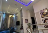 MONTHLY & DAILY SHORT-STAY ROOMS IN A LUXURIOUSLY 4BED DUPLEX IN A SECURED ESTATE (CALL 08139209392)