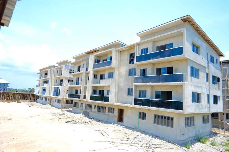 LUXURY 1, 2, AND 3 BEDROOM SPACIOUS APARTMENT ALL ROOMS ENSUIT IN A BUILT UP NEIGHBORHOOD IN ABIJO GRA LEKKI LAGOS