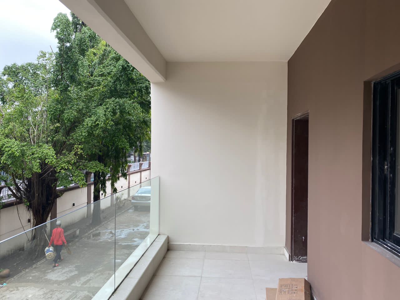 8 units of 3bedroom flat available