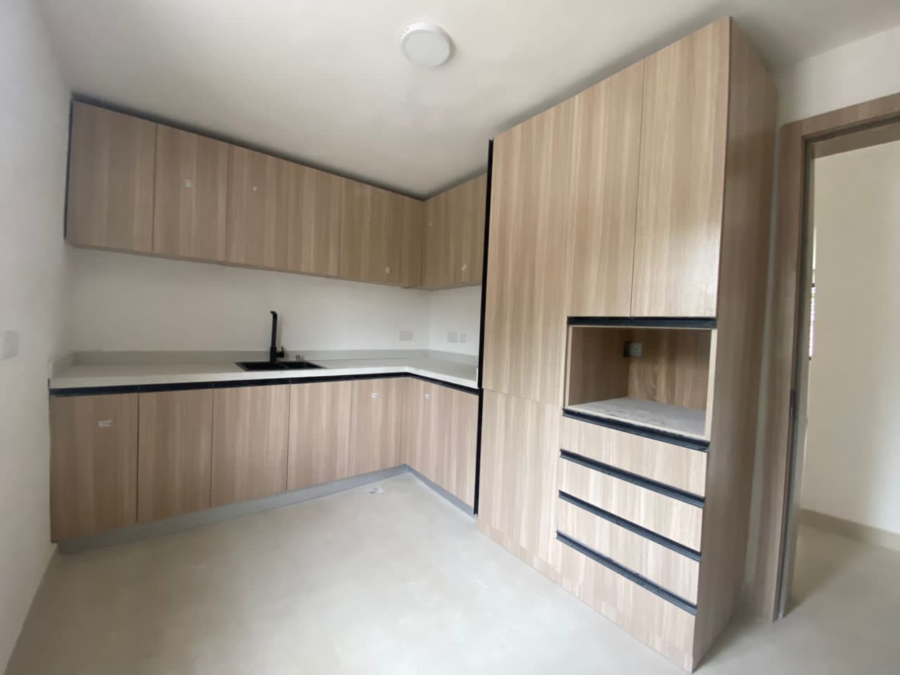8 units of 3bedroom flat available