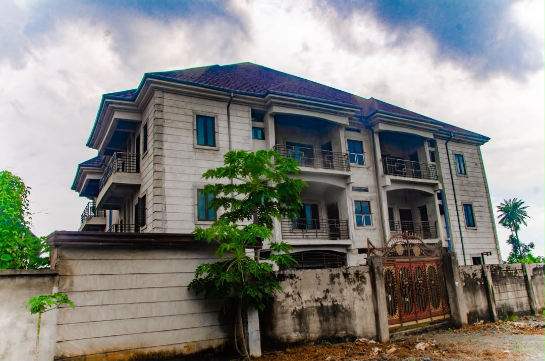 Investment Property: 12 Units of 2 Bedroom Flats for Sale in Awka North – Call 08165835579